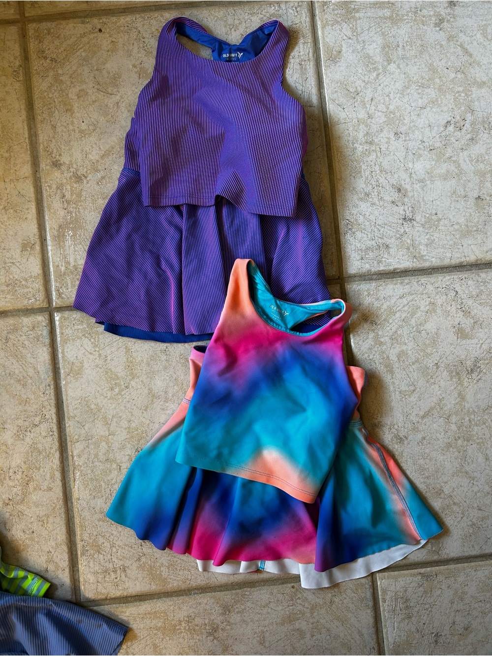 Old Navy powersoft skort and top bundle